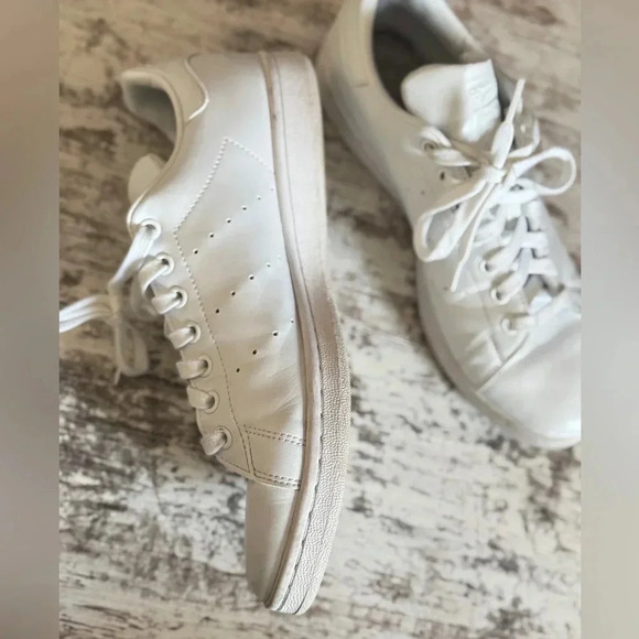 Adidas Stan Smith is white sneakers men’s size 9.5 - Picture 8 of 12
